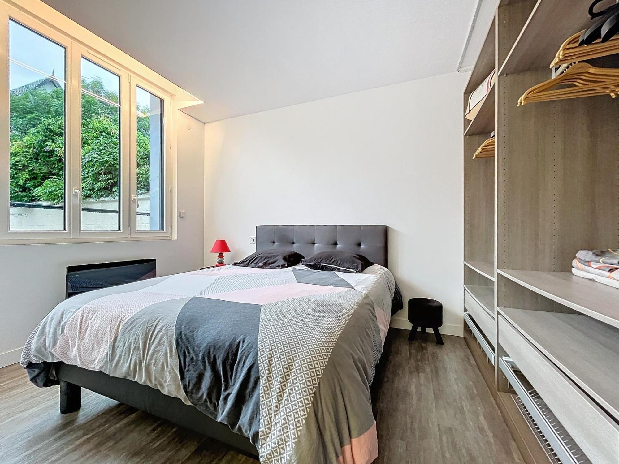 Loft Terrasse Avec Spa Proche Centre Historique 몽뤼꽁 외부 사진